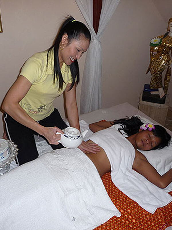 Thailändische Körpermassage